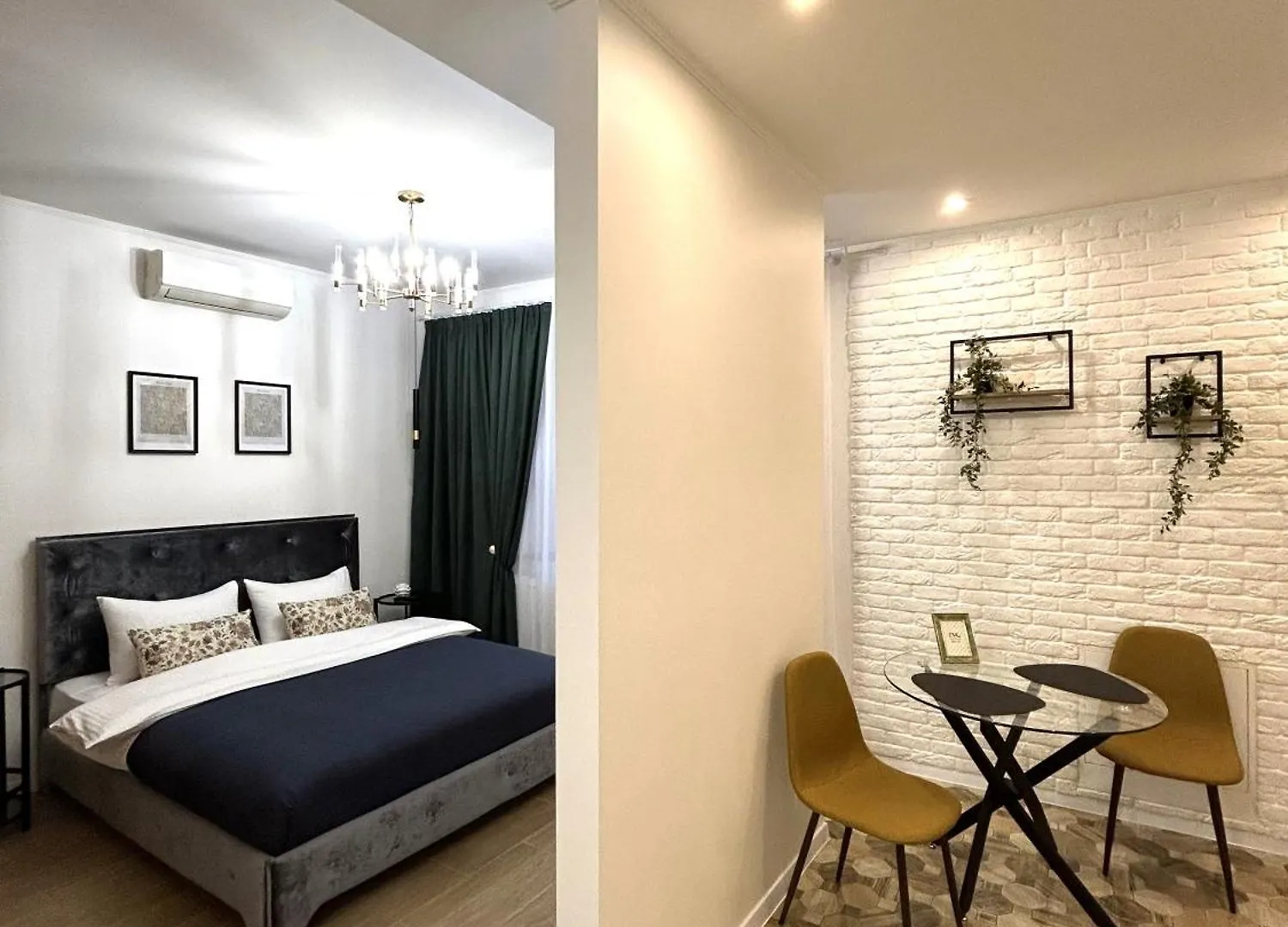Modern Apartment, 100M To Opera Lviv Ukraine